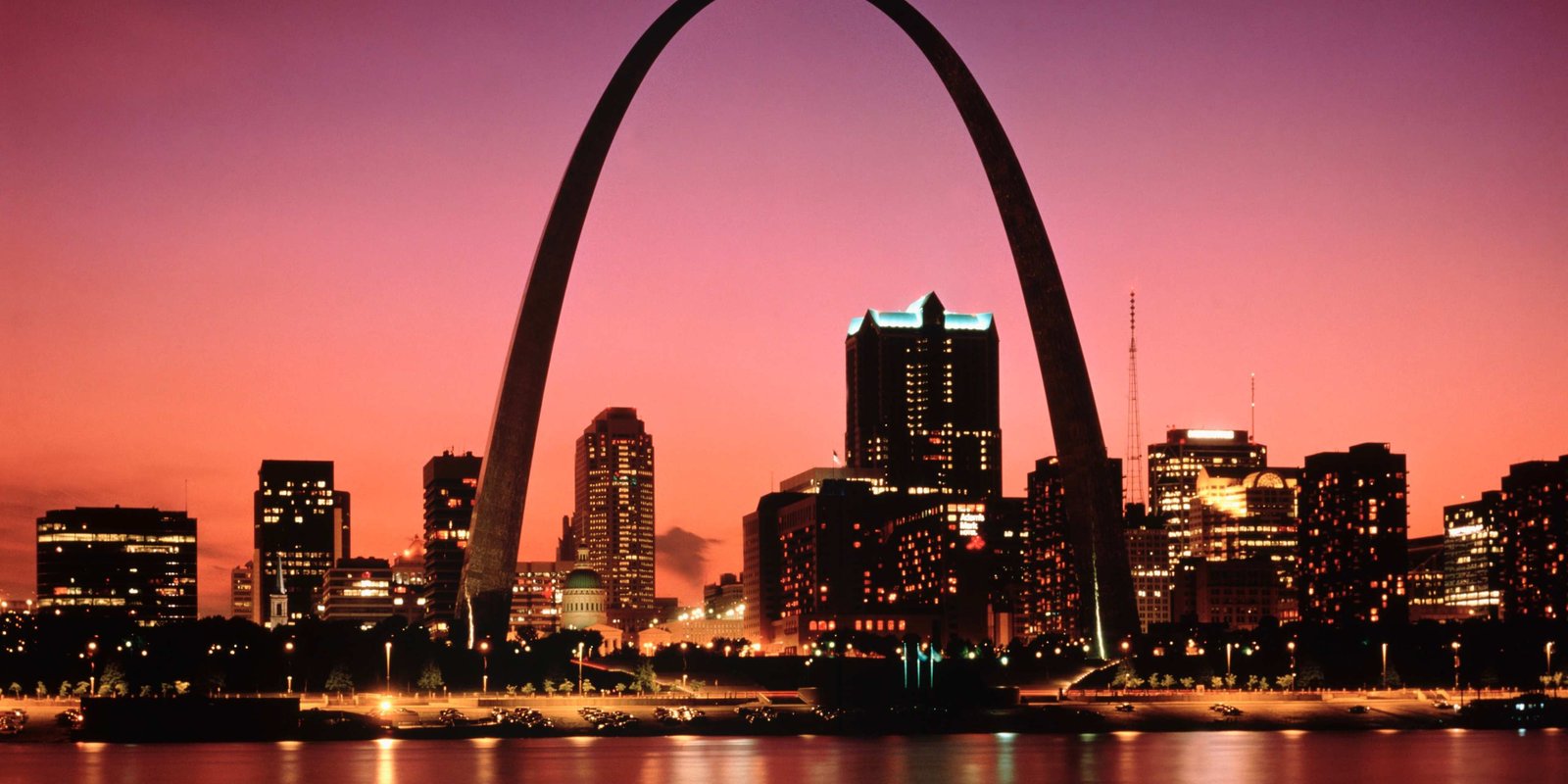 St. Louis skyline at sunset with the Gateway Arch